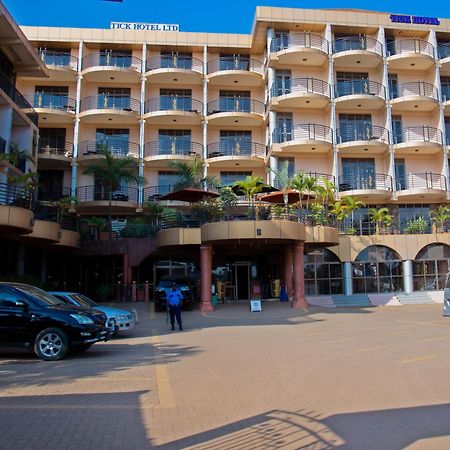 The Tick Hotel Kampala Zewnętrze zdjęcie